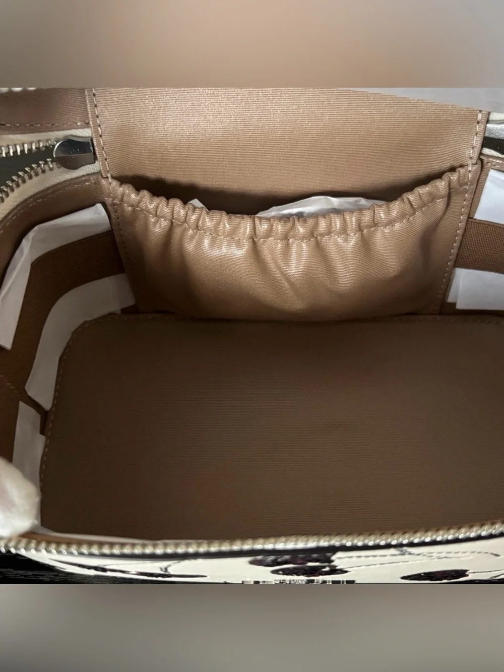 Coach compact train